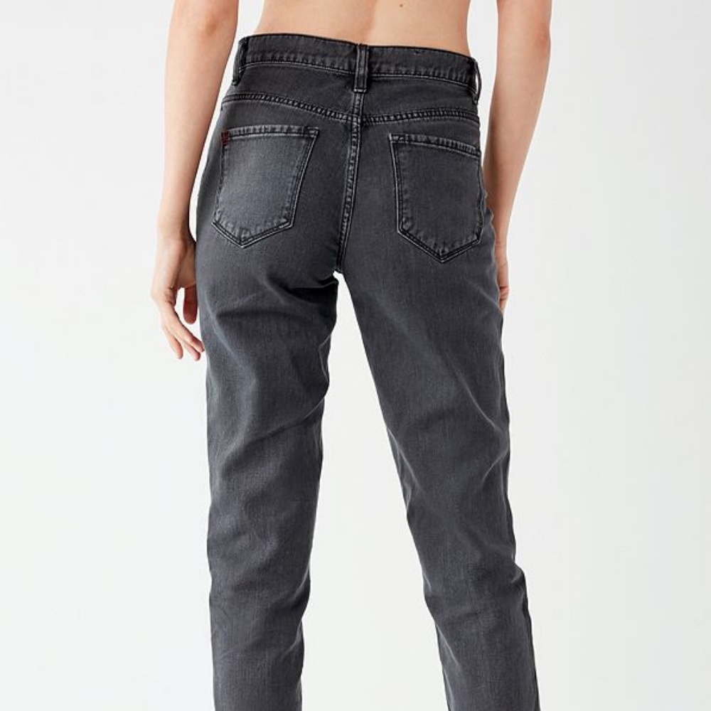BDG High-rise mom jean